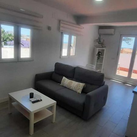 Atico Con Terraza Frente Playa Pedregalejo Apartment Malaga Exterior photo